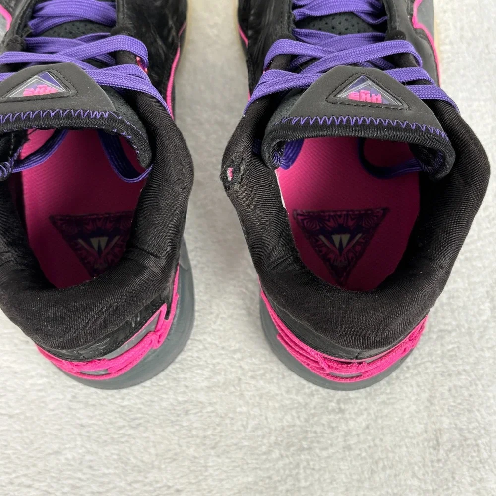 Nike LeBron 22 Blacklight Men's 6 FZ1094-001 Black‎ Pink Glow Basketball Shoes